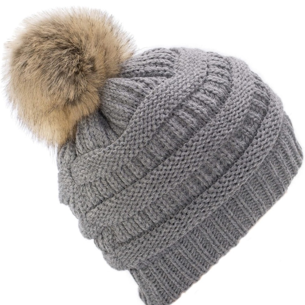 New with Tags Soft Stretch Cable Knit Ribbed faux Fur Pom PomBeanie Hat - Picture 2 of 3